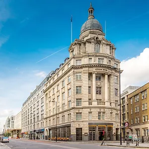 Travelodge Road London
