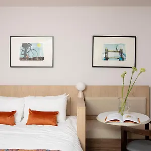 Bob W Tower Hill Residences London